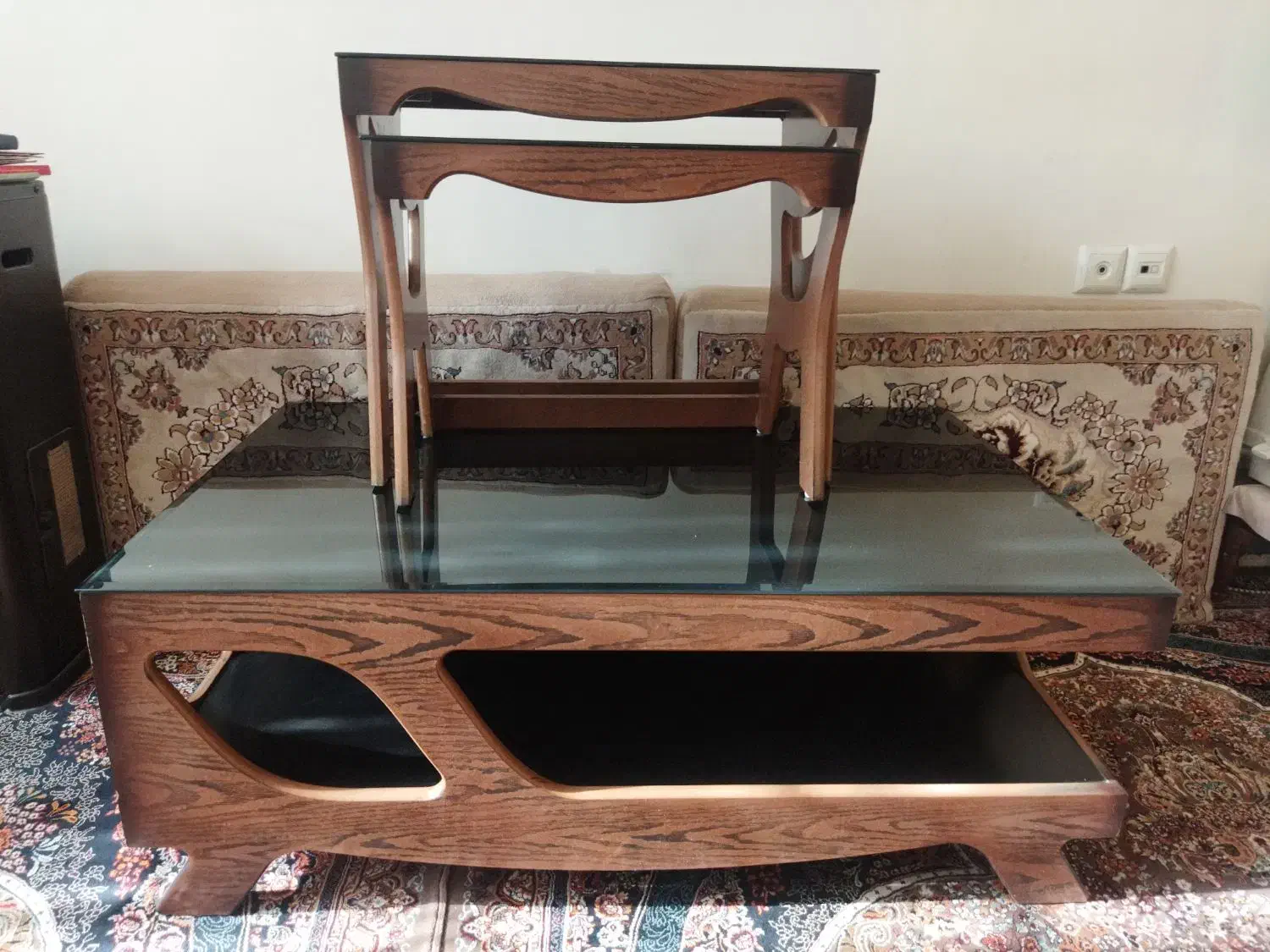 جلو مبلی و عسلی|مبلمان خانگی و میز عسلی|ساوه, |دیوار