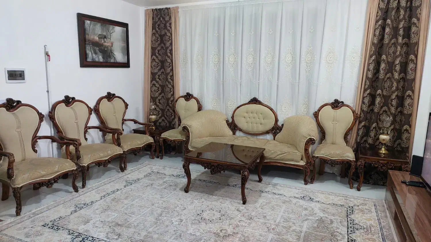 مبل سلطنتی میز تلویزیون|مبلمان خانگی و میز عسلی|پاکدشت, شهرک انقلاب|دیوار