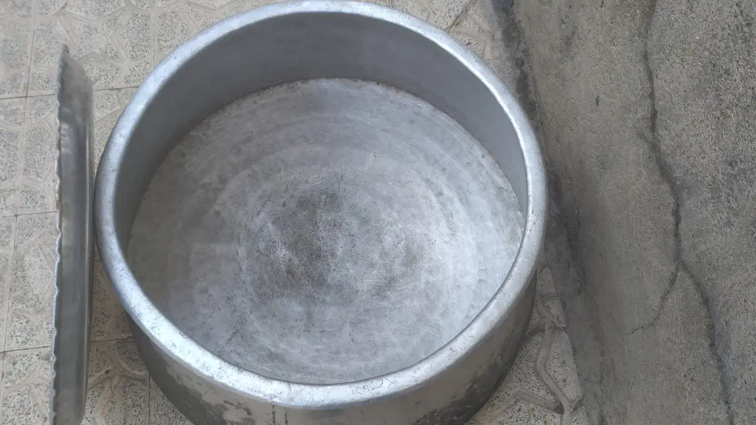 دیگ آلمینیومی بزرگ|ظروف پختوپز|اسدآباد, |دیوار