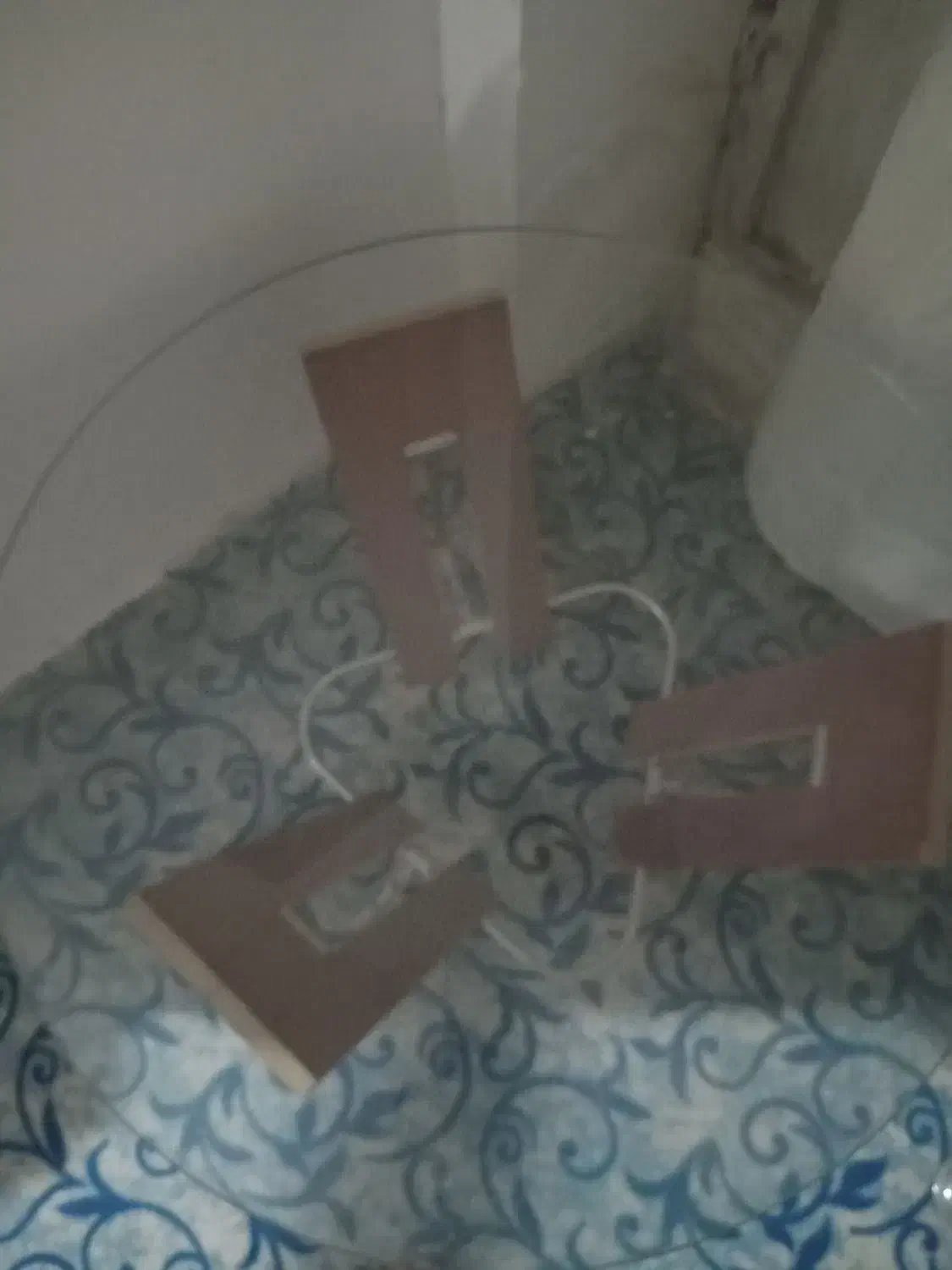 دو عدد میز گرد  گوچک و بزرگ|مبلمان خانگی و میز عسلی|رفسنجان, |دیوار