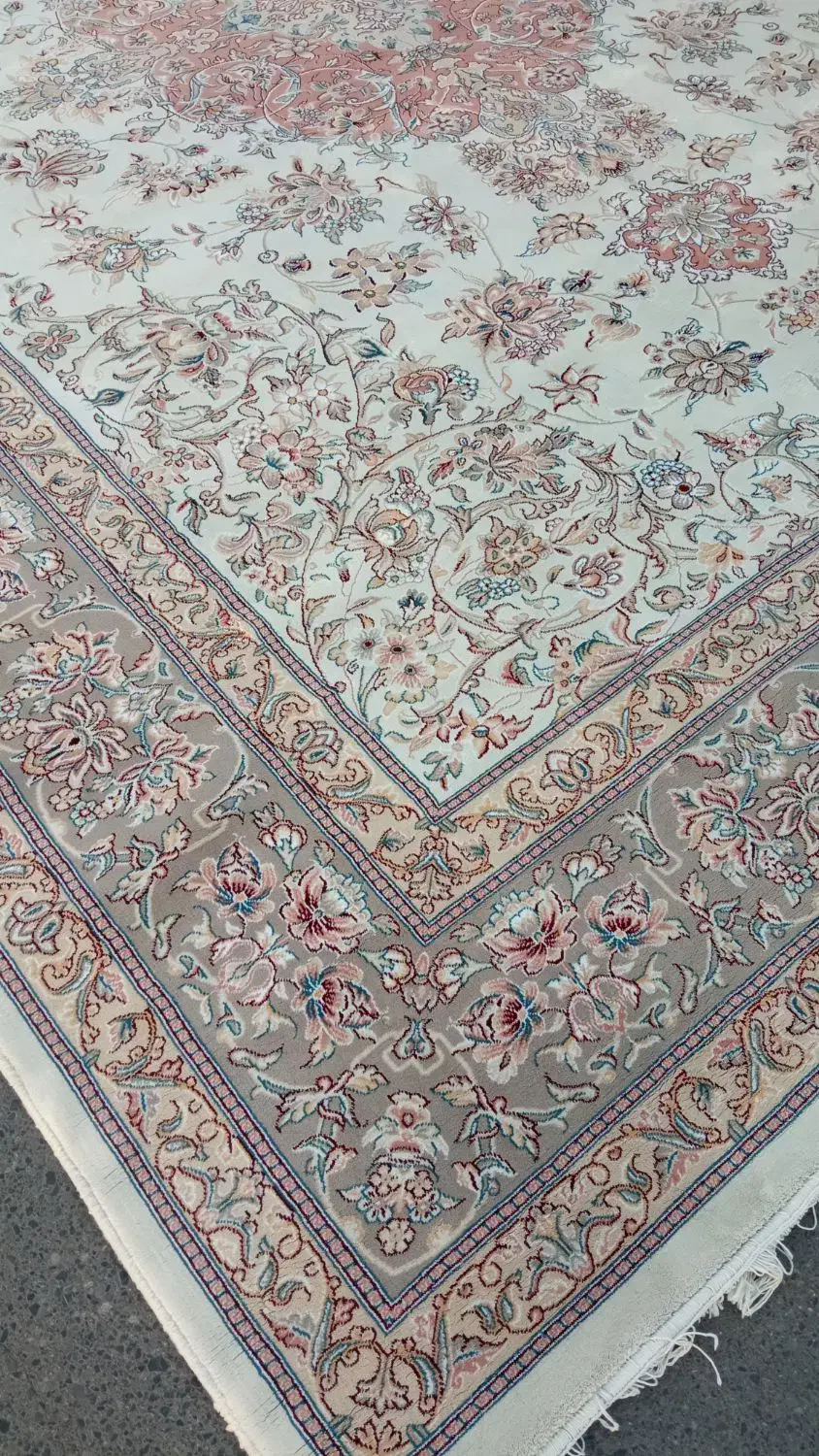 فرش ماشینی ۱۲متری در حد نو تمام نخ ۷۰۰شانه|فرش|تبریز, |دیوار