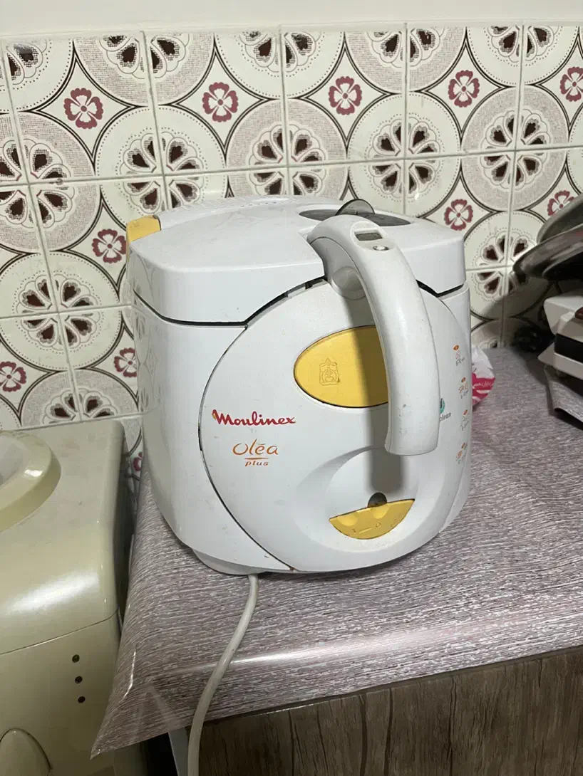 سرخ کن مولینکس|اجاق گاز و لوازم برقی پخت‌وپز|اصفهان, جلفا|دیوار