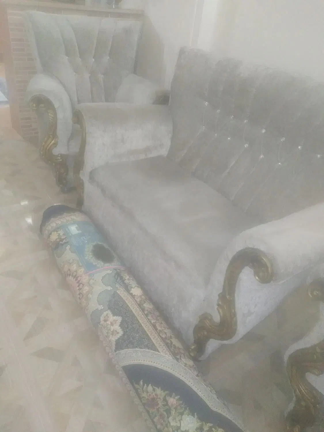 مبلمان هفت نفره|مبلمان خانگی و میز عسلی|رشت, فرزانه|دیوار