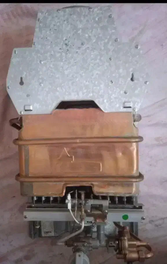 سرویس کاری بخاری،آبگرمکن،پکیچ،رادیاتور،اجاق گاز|خدمات پیشه و مهارت|ساوه, |دیوار