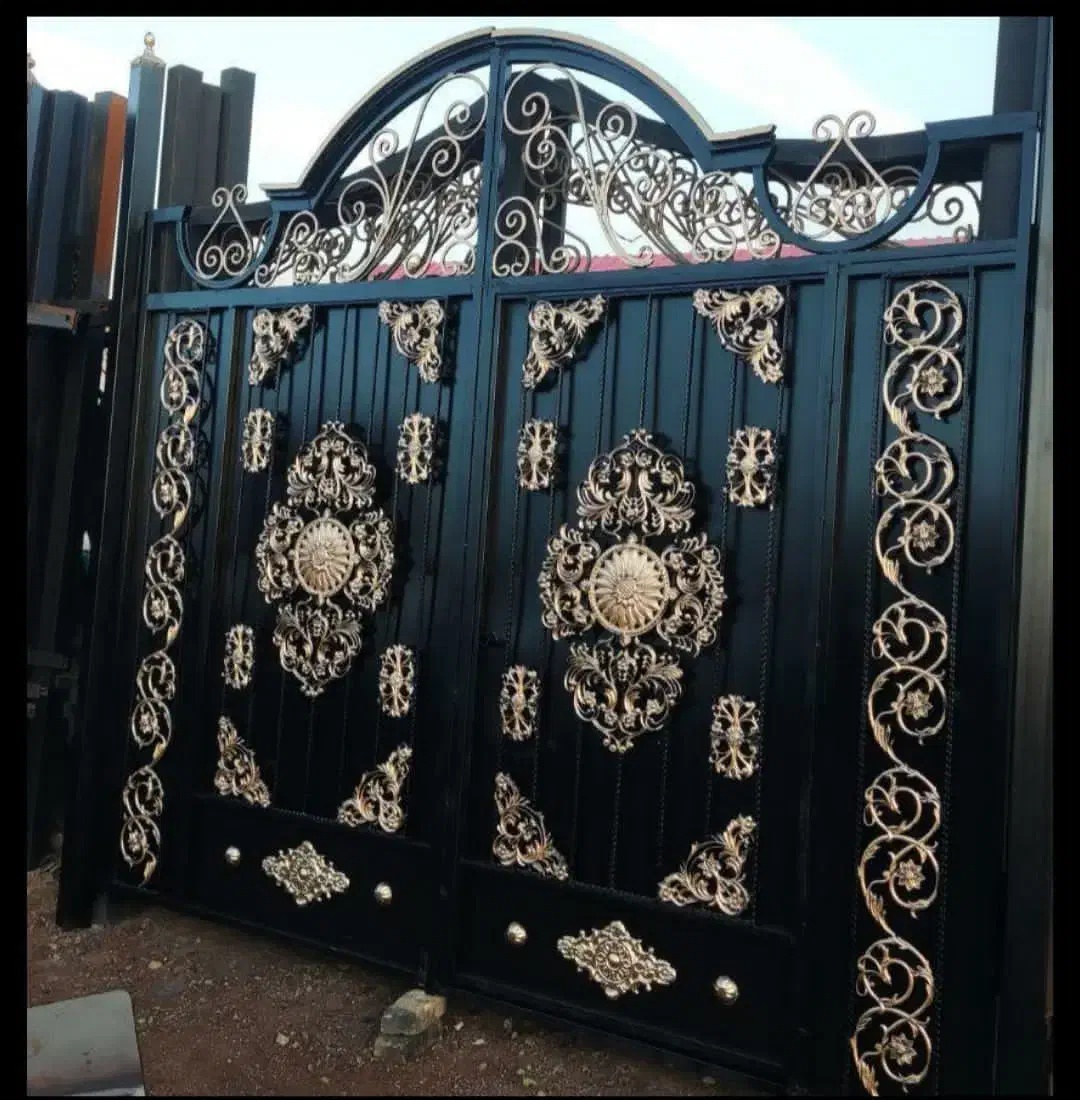 درب حیاط ویلا طرح چوب فرفوژه|مصالح و تجهیزات ساختمان|قزوین, |دیوار