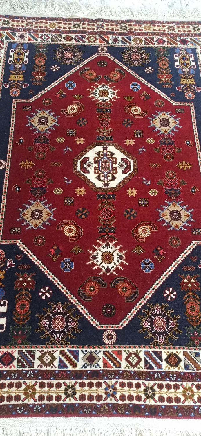 کارشناسی خریدار و فروشنده فرش دستباف|فرش|شیراز, زرگری|دیوار