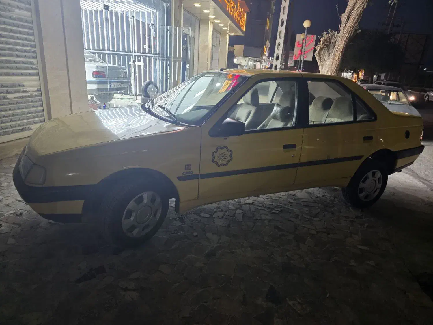 فروش ماشین 405 تاکسی تو شهری|خودرو سواری و وانت|جیرفت, |دیوار