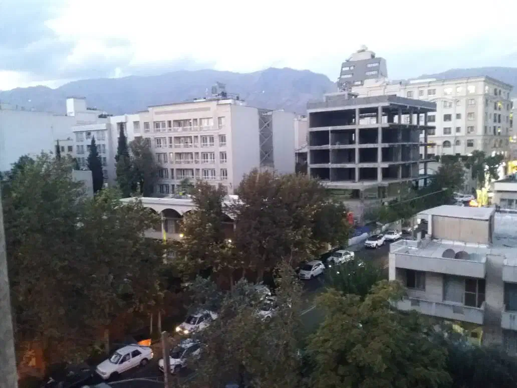 ۱۰۰متر پاسداران/۲۰۰متر بنا/مناسب سکونت و ساخت|فروش زمین و ملک کلنگی|تهران, دروس|دیوار