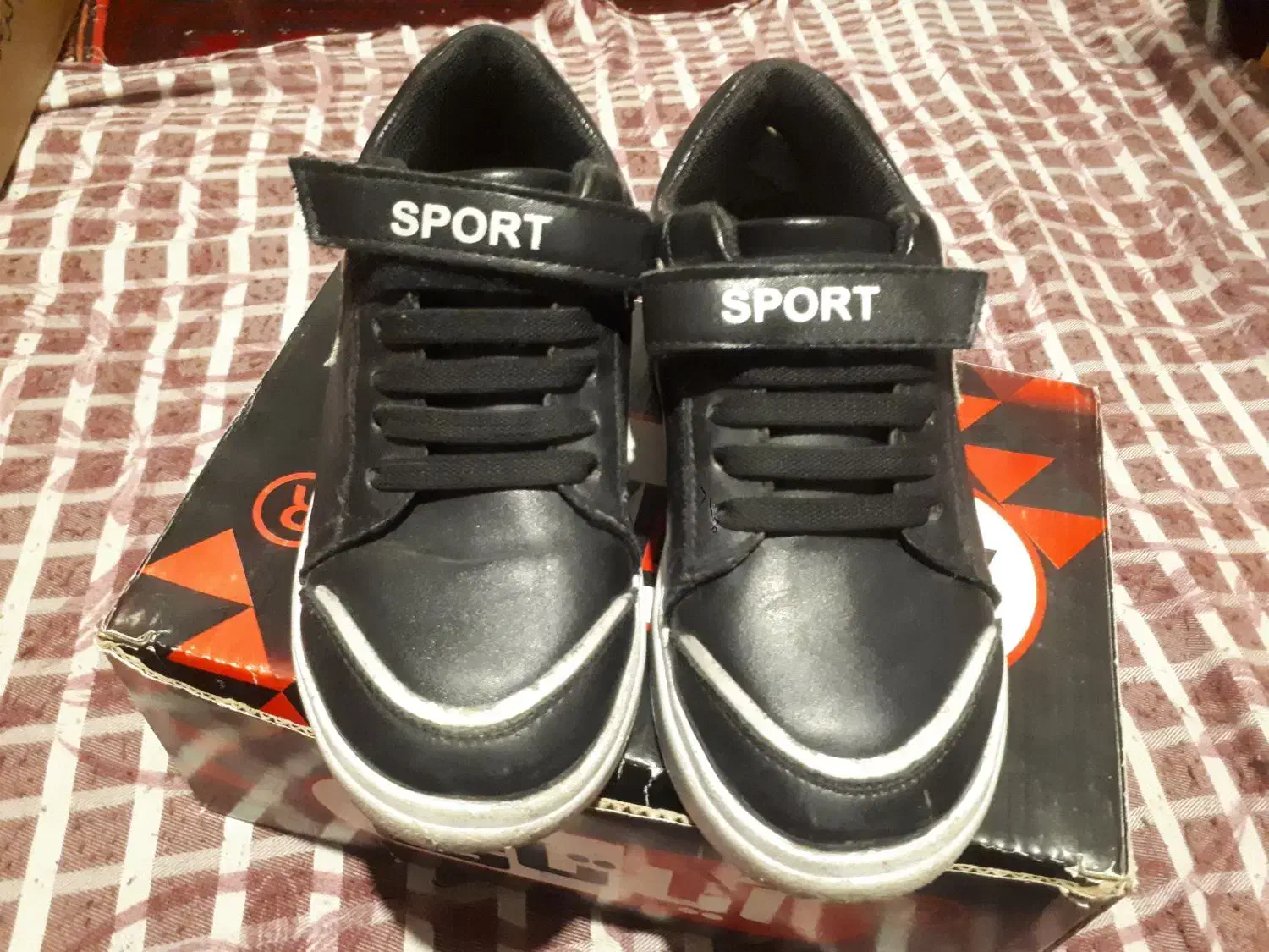 کفش بچگانه سایز ۳۱|کفش و لباس بچه|کرمانشاه, |دیوار