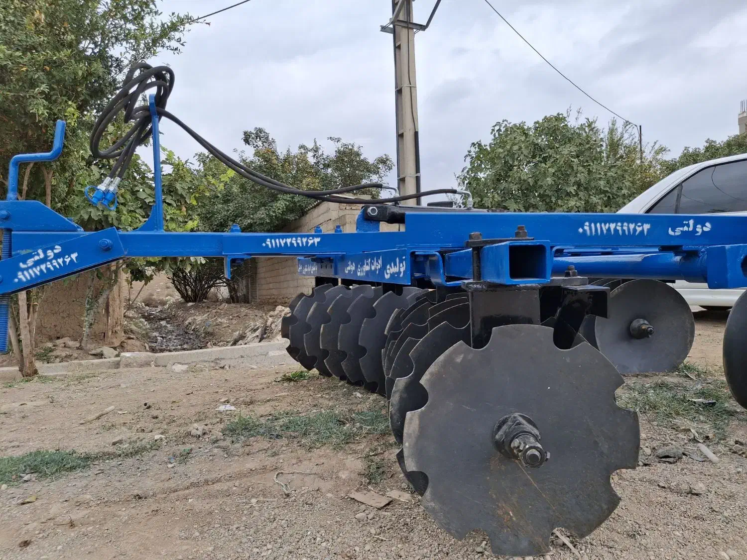 دیسک چرخ دار ۲۸ پر خشک|ماشین‌آلات صنعتی|گلی داغ, |دیوار