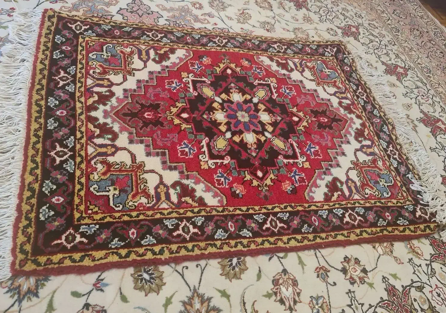 دو عدد فرش ( جفت ) هریس دو متری|فرش|تبریز, |دیوار