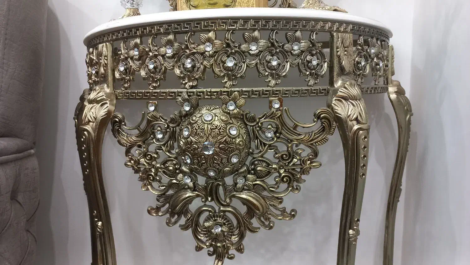 آینه و شمعدان نو|آینه|تهران, بهداشت|دیوار