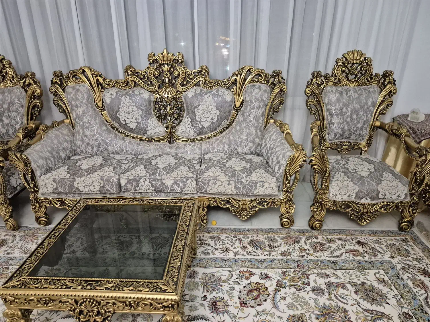 مبلمان سلطنتی در حد نو|مبلمان خانگی و میز عسلی|خرمدره, |دیوار