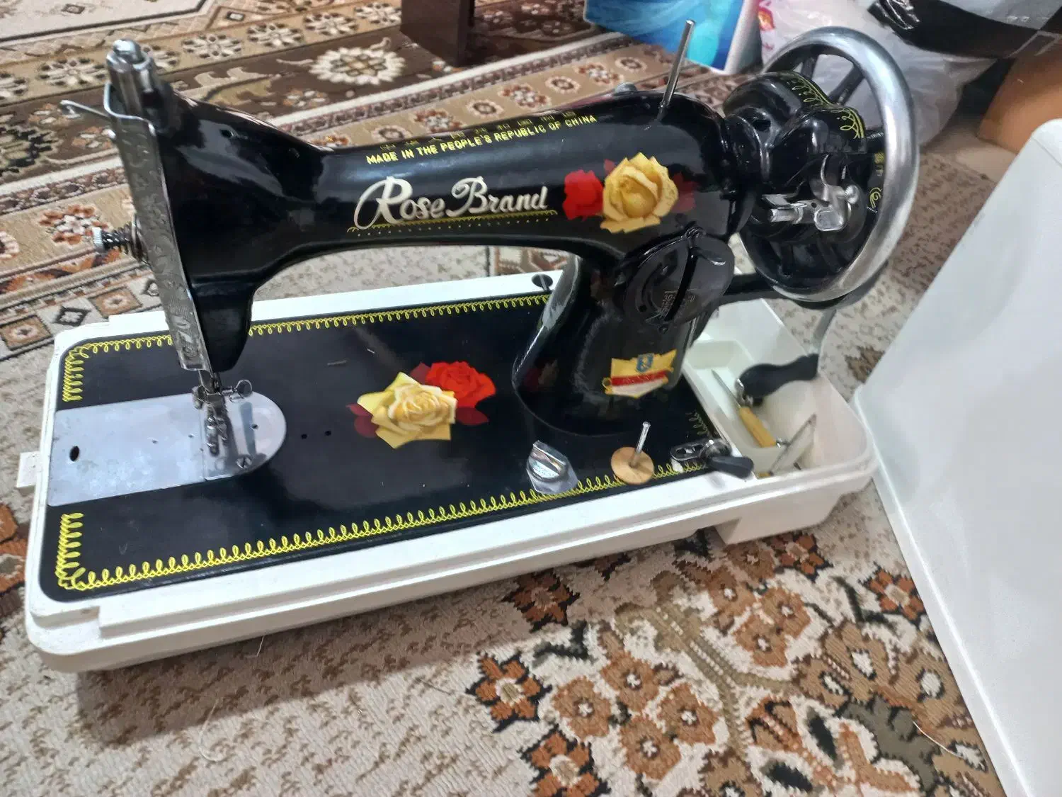 چرخ خیاطی|چرخ خیاطی و ریسندگی|قائمشهر, |دیوار