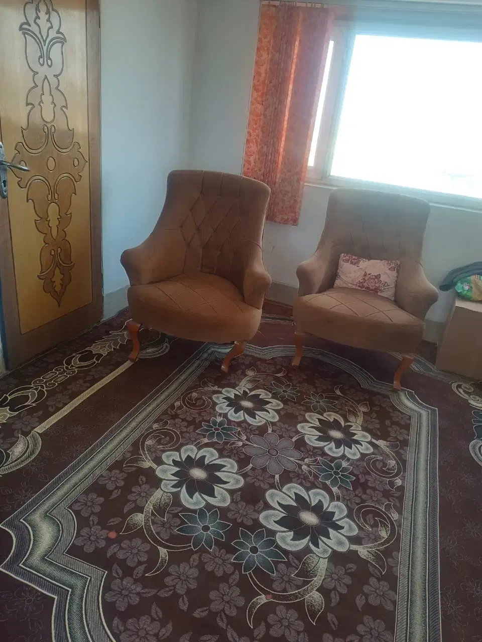 مبلمان و فرش|مبلمان خانگی و میز عسلی|مرودشت, ثبت احوال|دیوار