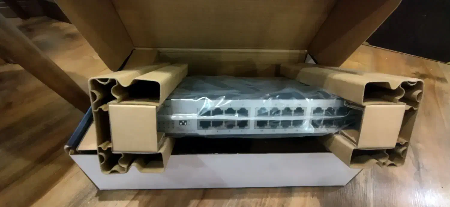 سوییچ 24 پورت گیگابیتی D-LINK|مودم و تجهیزات شبکه|تهران, امیر بهادر|دیوار