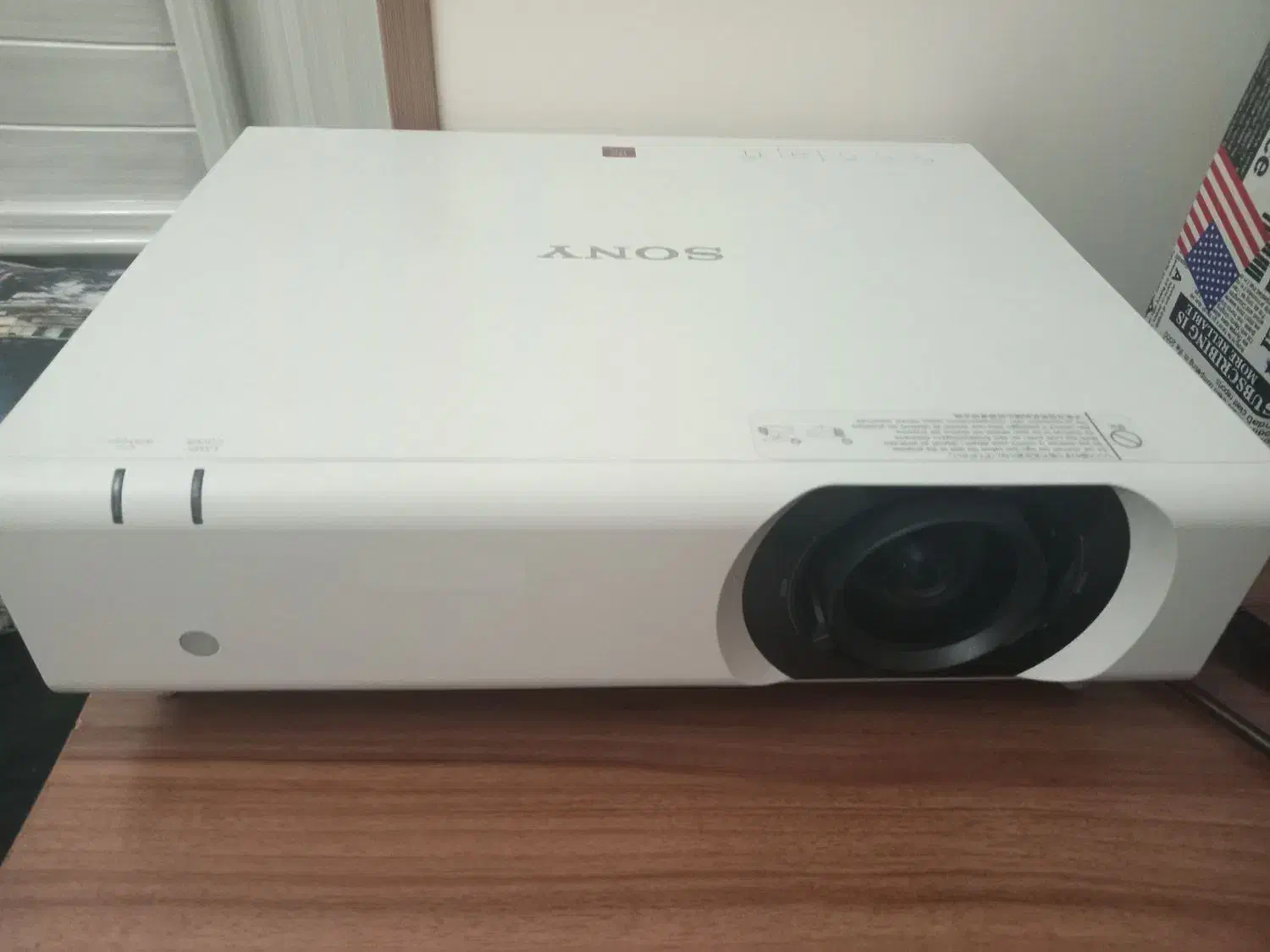 ویدئو پرژکتور سونی حرفه ای|تلویزیون و پروژکتور|تهران, جنت‌آباد مرکزی|دیوار