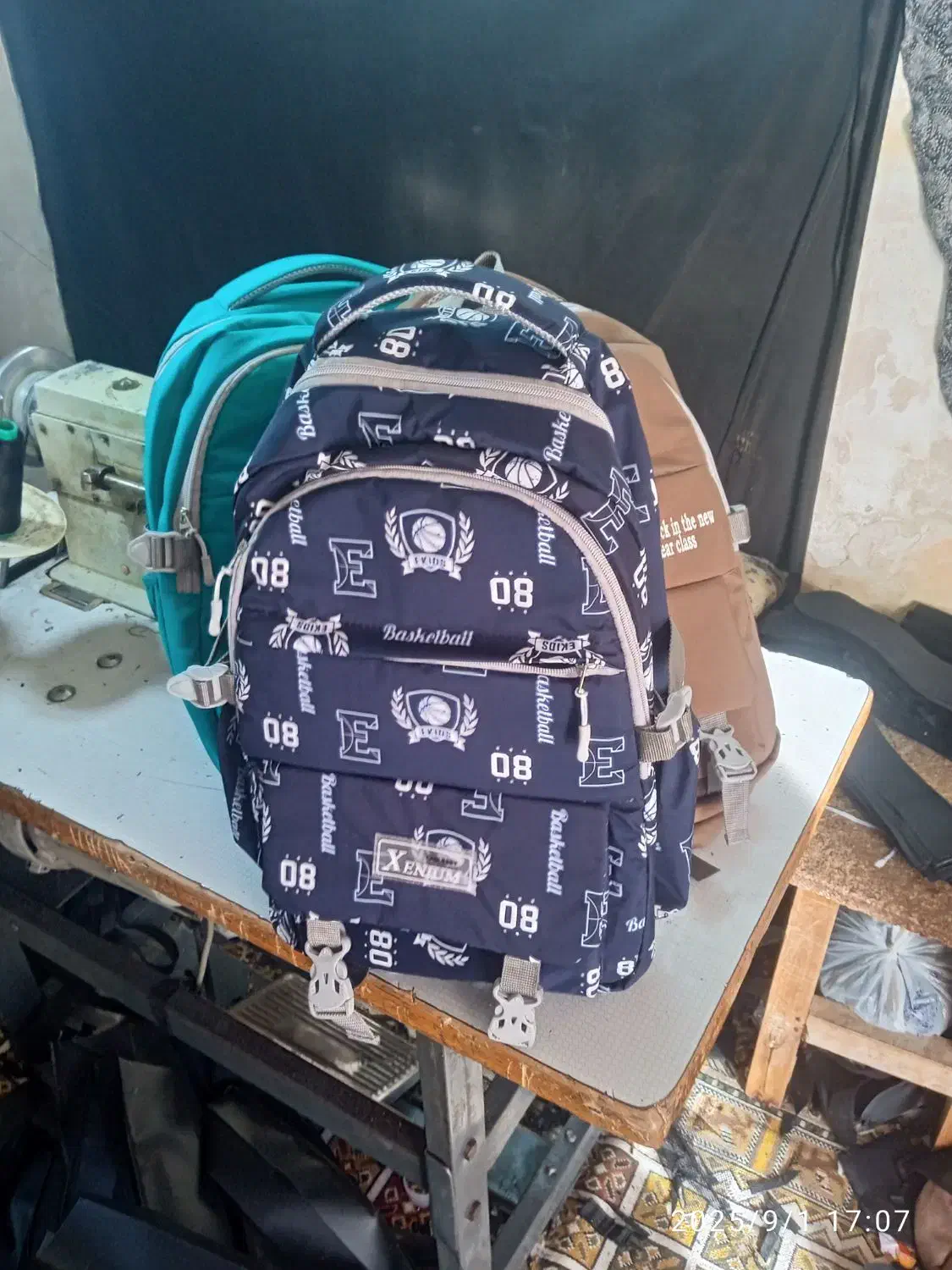 کوله پشتی و مدرسه ای باشگاهی|کیف، کفش، کمربند|همدان, |دیوار