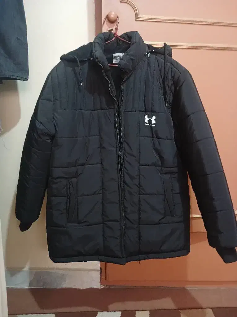 کاپشن نوی نو|لباس|رشت, باهنر|دیوار