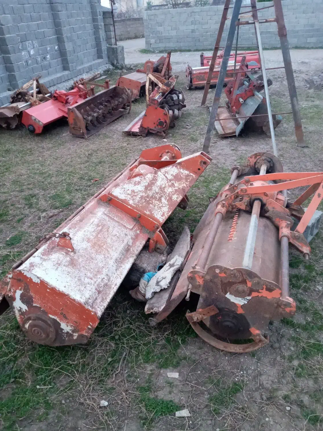 ادواتتراکتور|قطعات یدکی و لوازم جانبی|تالش, هشتپر|دیوار