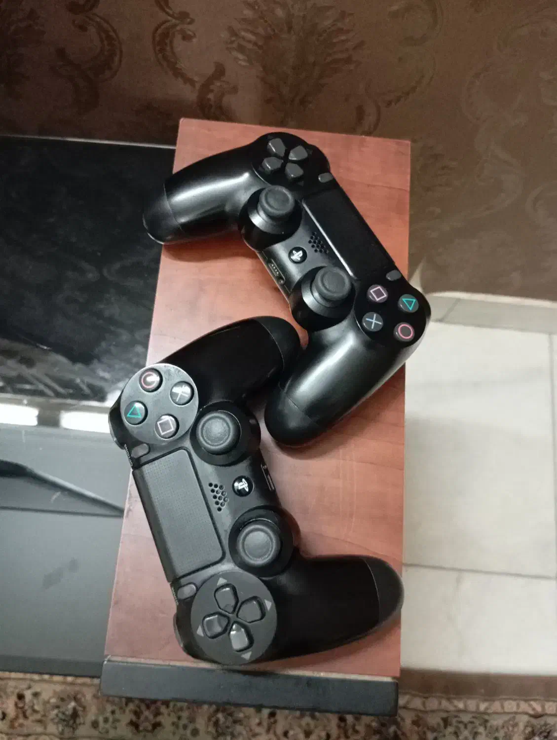 ps4 1traاسلیم کپی خور دو دسته فول گیم تمیز وخونگی|کنسول، بازی ویدئویی و آنلاین|اصفهان, درب کوشک|دیوار