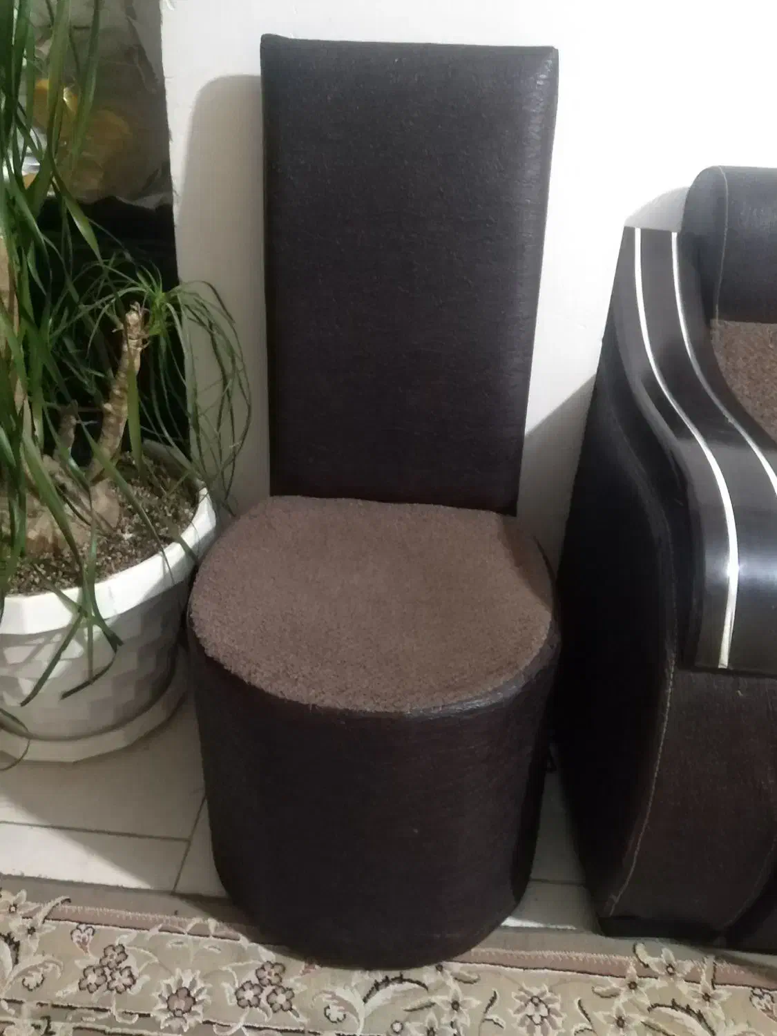 مبل راحتی 6نفره چرمی|مبلمان خانگی و میز عسلی|رباطکریم, رباطکریم|دیوار