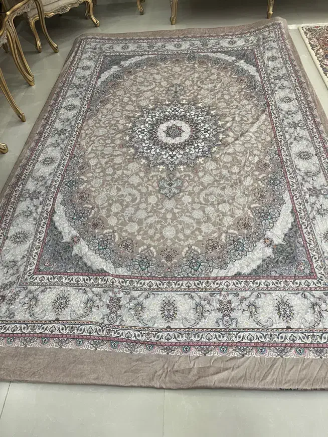 روغرشی  کش دار برای فرش ۶ متری سه عدد سالم و نو|روفرشی|ارومیه, |دیوار