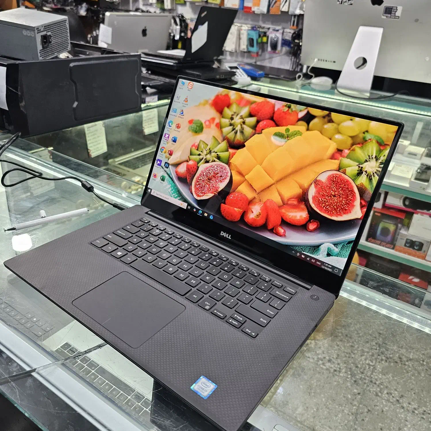 لپتاپ DELL گیمینگ با صفحه 4K تاچ و گرافیک ۴ خاص|رایانه همراه|یاسوج, |دیوار