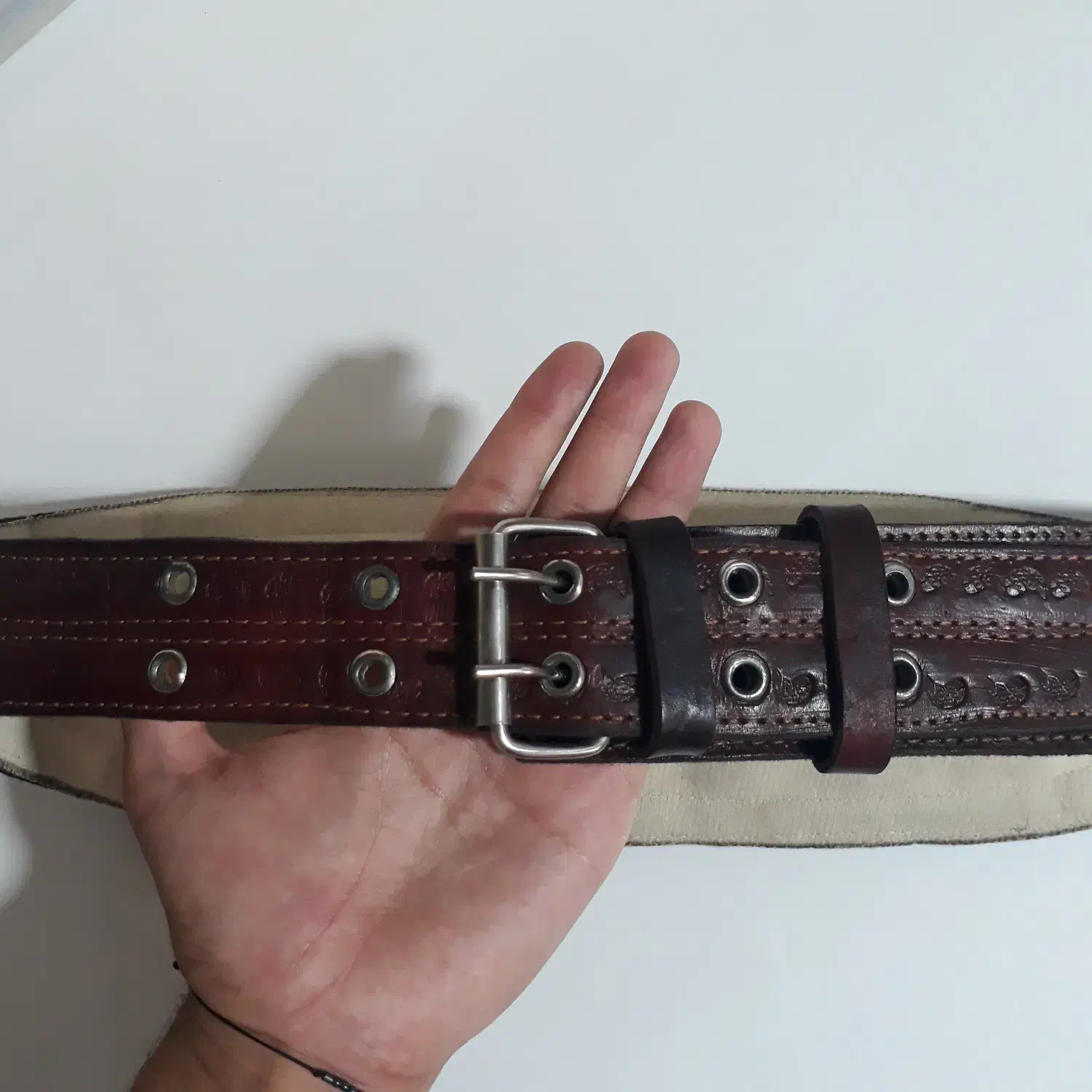 کمربند باشگاه بدنسازی چرم واقعی|کیف، کفش، کمربند|اندیشه, اندیشه فاز ۱|دیوار