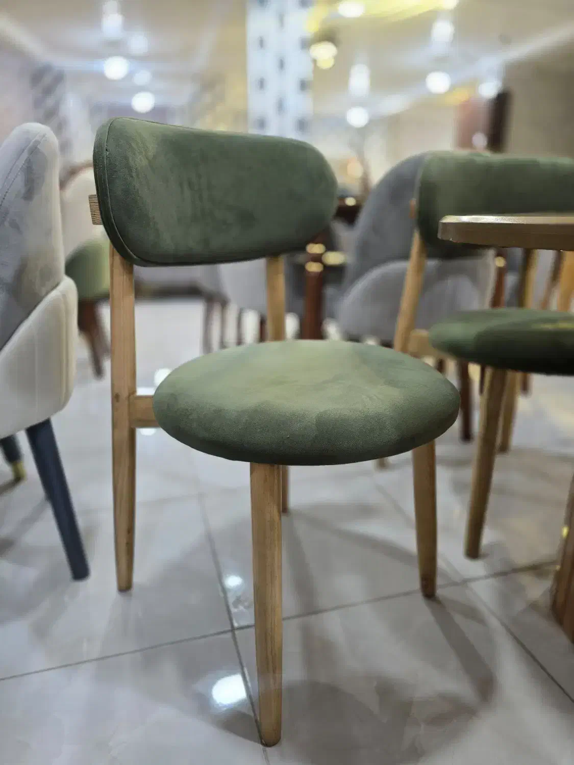 ناهارخوری دیانا زرین کالا|میز و صندلی غذاخوری|یاسوج, |دیوار