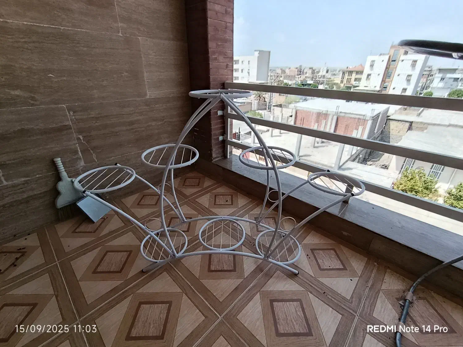 استند گل|صنایع دستی و سایر لوازم تزئینی|جیرفت, |دیوار