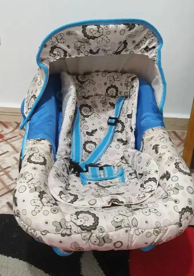 کریر پسرانه|اسباب و اثاث بچه|رشت, کوی مهر|دیوار