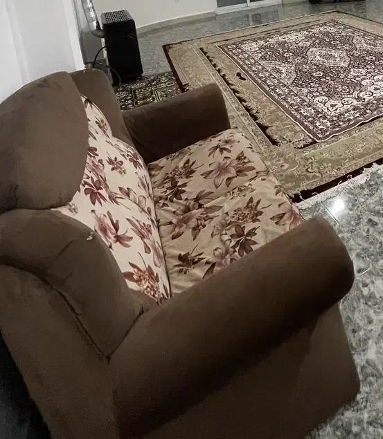 مبل پنج نفره راحتی|مبلمان خانگی و میز عسلی|نوشهر, |دیوار