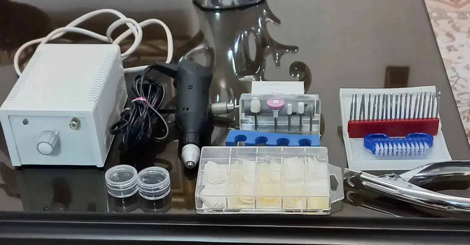 ابزار کاشت ناخن|آرایشی، بهداشتی، درمانی|کرج, گوهردشت|دیوار