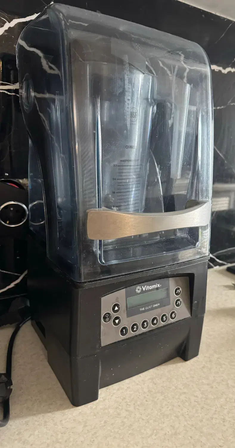 بلندر vitamix quite one|کافی‌شاپ و رستوران|تهران, اقدسیه|دیوار