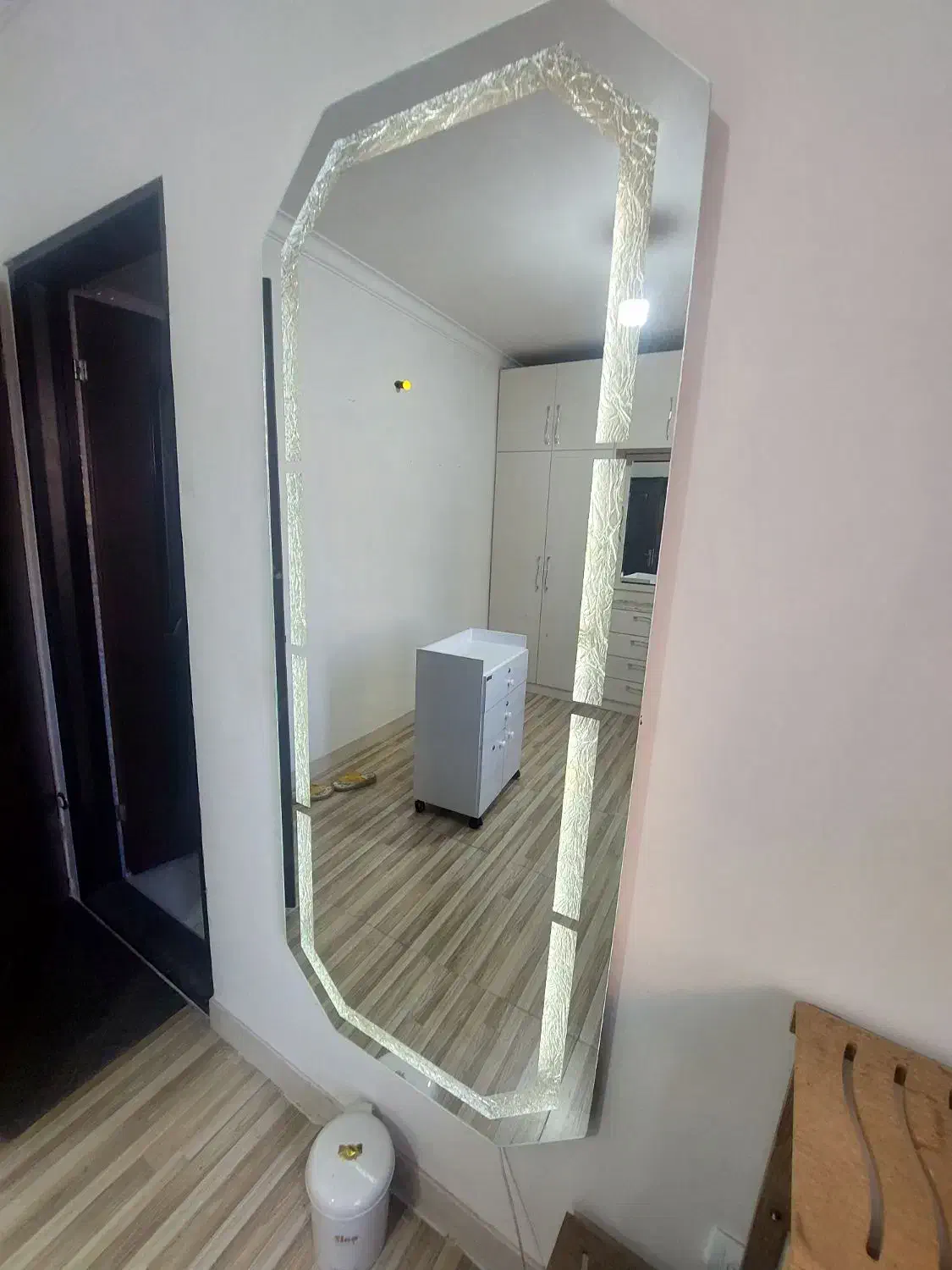 آینه قدی بک لایت|آینه|ارومیه, |دیوار