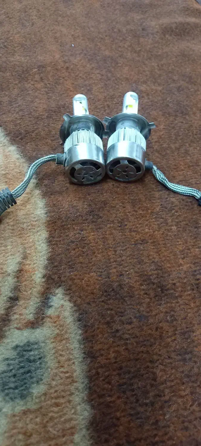 لامپ هدلایت|قطعات یدکی و لوازم جانبی|تربتحیدریه, شهرک ولیعصر|دیوار