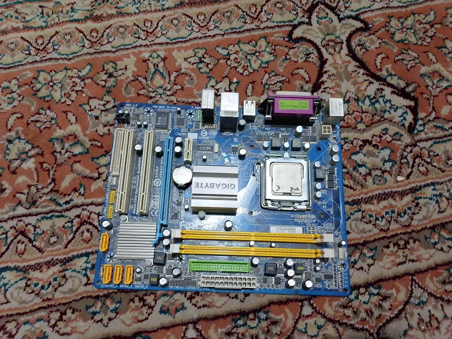 برد کامپیوتر  مدل گیگابایت|قطعات و لوازم جانبی رایانه|قدس, شهرقدس|دیوار