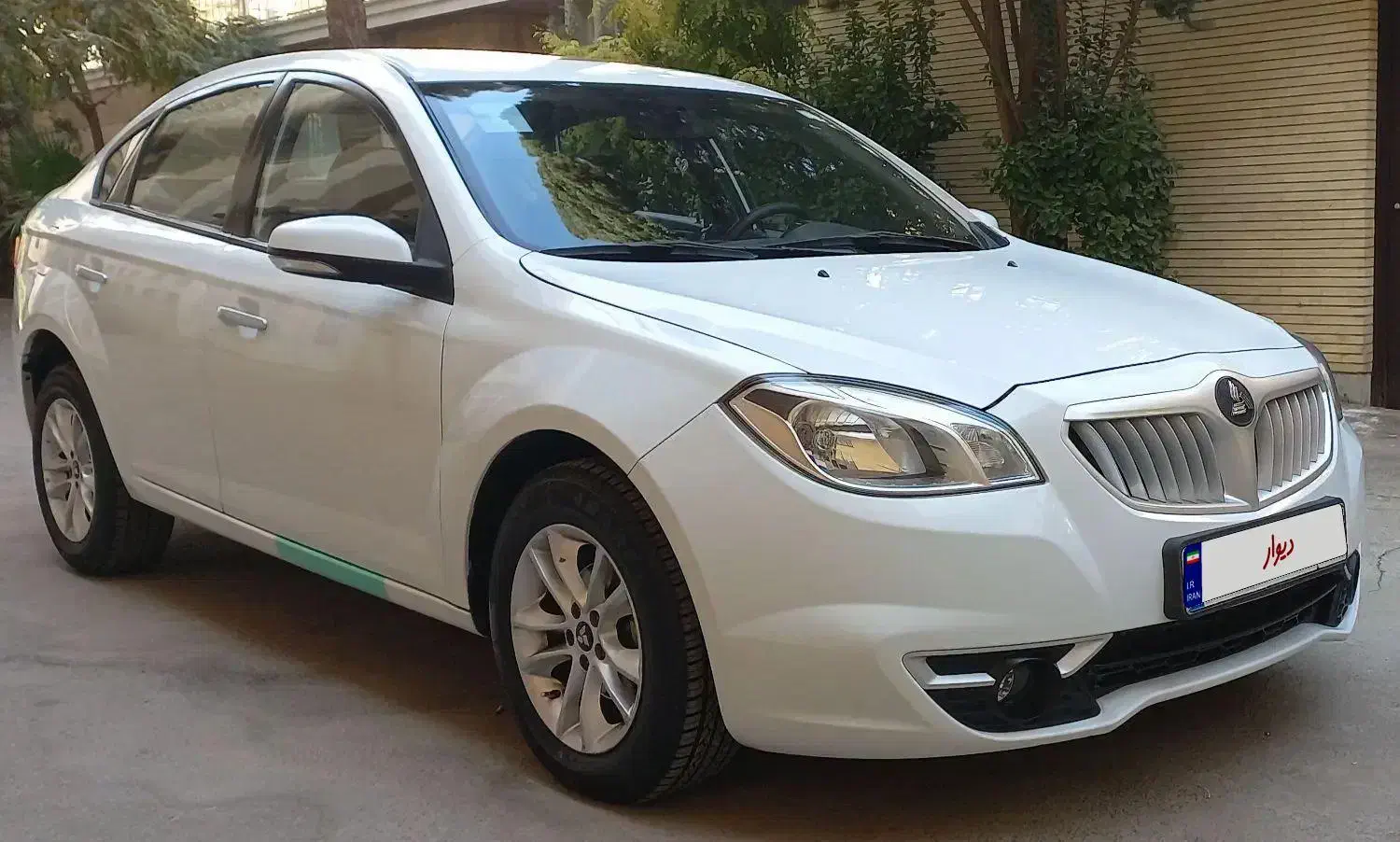 برلیانس H330 اتومات موتور بزرگ مدل ۱۳۹۷ در حد صفر|خودرو سواری و وانت|اصفهان, فرح آباد|دیوار