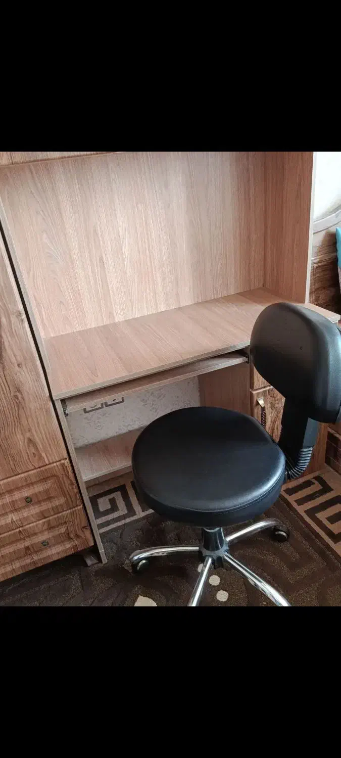 میز تحریر کتابخانه و صندلی متحرک|میز تحریر و کامپیوتر|فردیس, شهرک شهید حسینی|دیوار