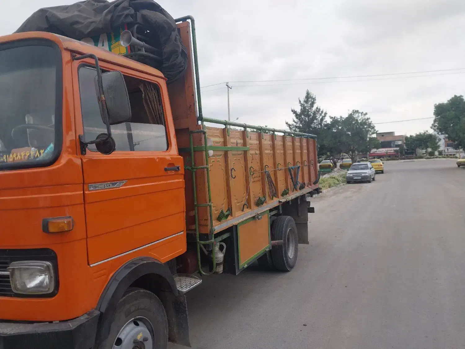 خاور ۸۰۸ مدل ۷۰بدون تعویضی|خودرو سنگین|آشخانه, |دیوار