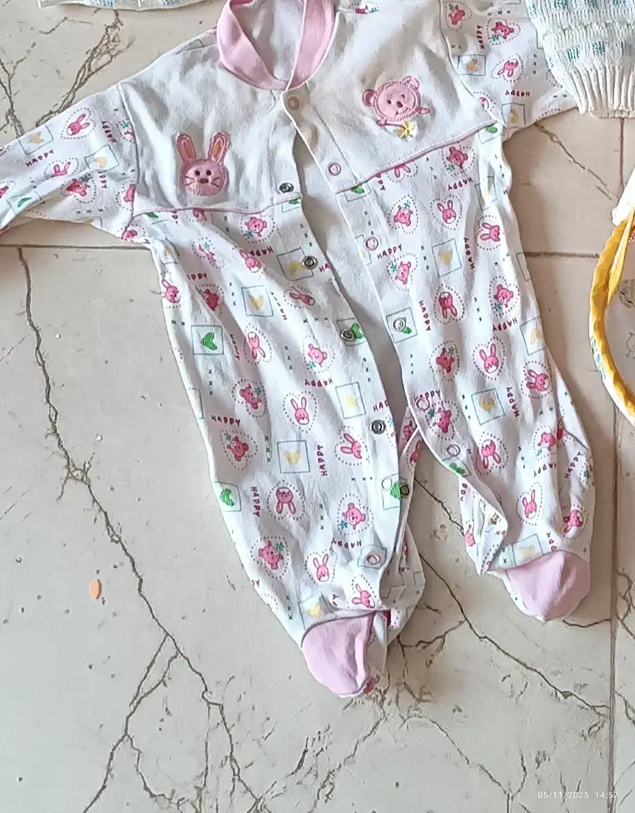 قنداق|کفش و لباس بچه|شیراز, مسکن مهر شیراز|دیوار