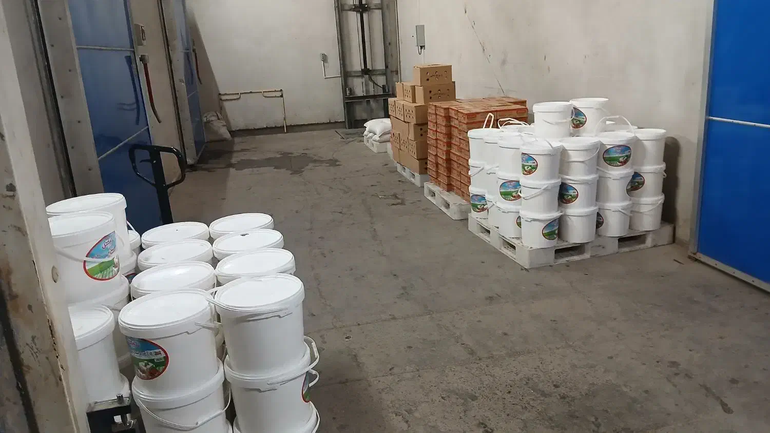 انبار دار کمک انبار دار|استخدام خدمات فروشگاه و رستوران|مشهد, کارمندان دوم|دیوار