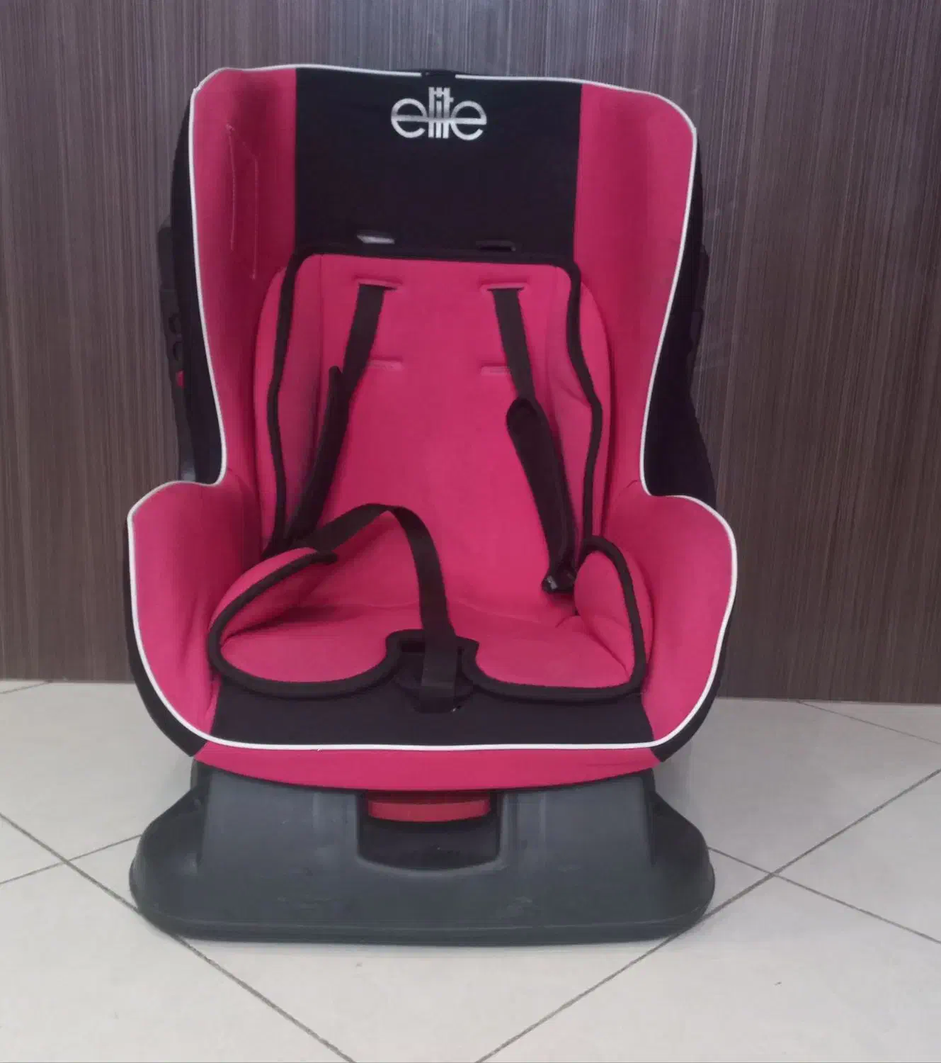 صندلی ماشین در حدنو و توالت فرنگی بچه نو|تخت و صندلی بچه|تهران, افسریه شمالی|دیوار