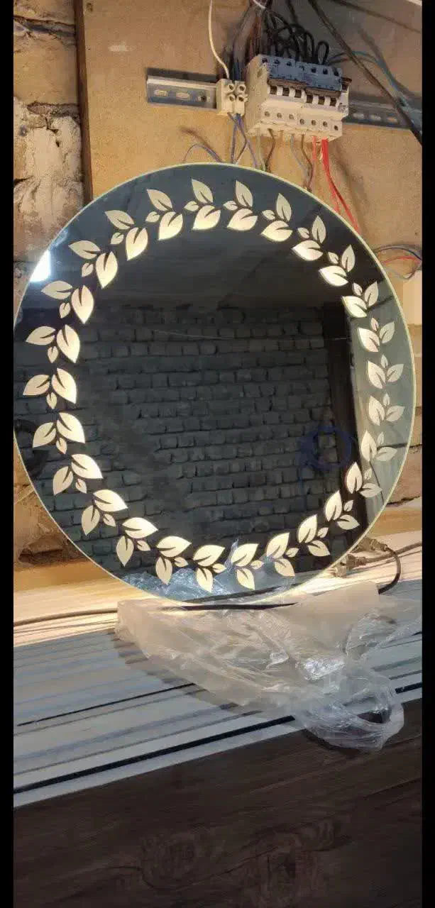 اینه بک لایت|آینه|قم, نخودی|دیوار