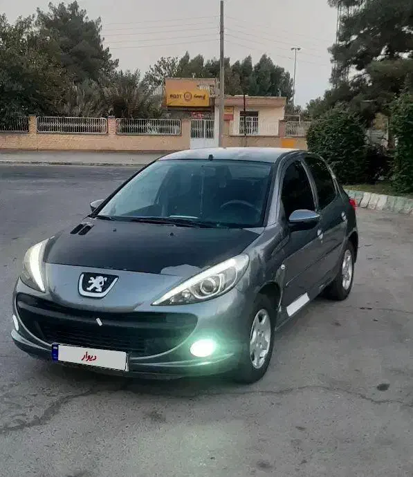 207 مدل ۹۰|خودرو سواری و وانت|کرمان, |دیوار