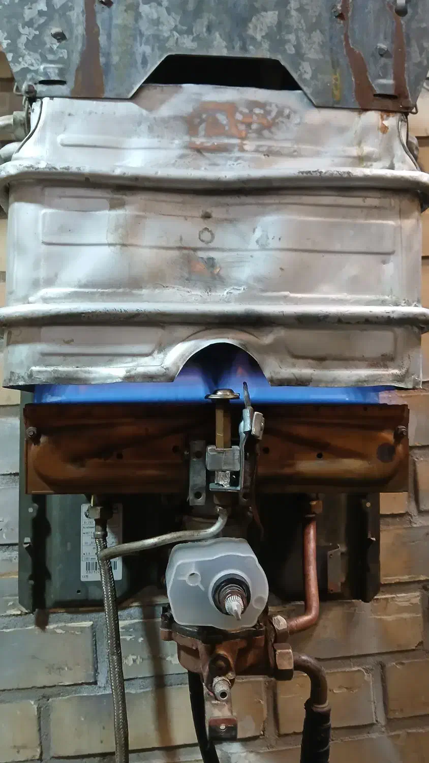 فروش آبگرمکن دیواری بوتان قدیمB15|آبگرمکن، پکیج، شوفاژ|شوشتر, |دیوار