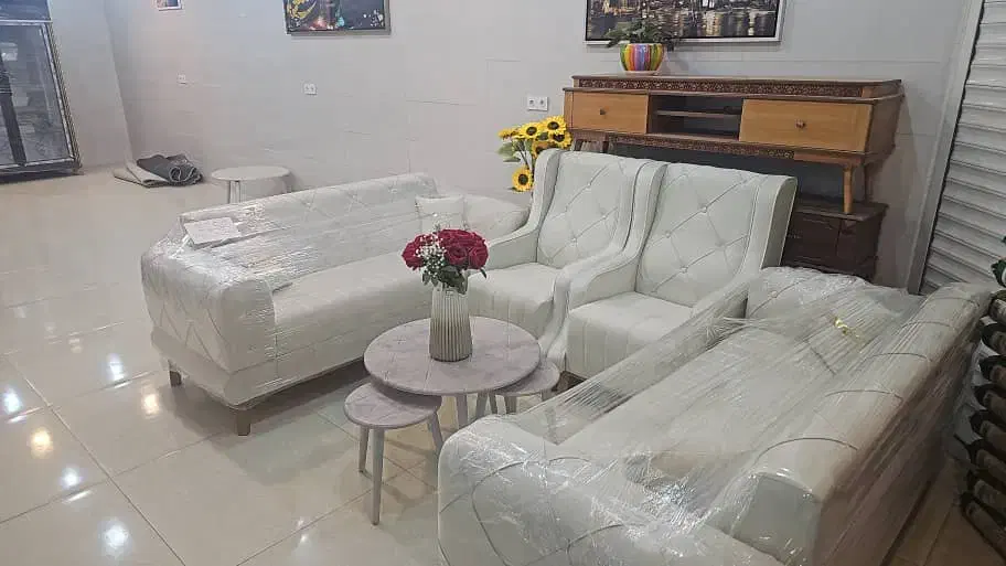 /)انفجار قیمت مبلمان در شیراز /|مبلمان خانگی و میز عسلی|شیراز, مهدی‌آباد|دیوار