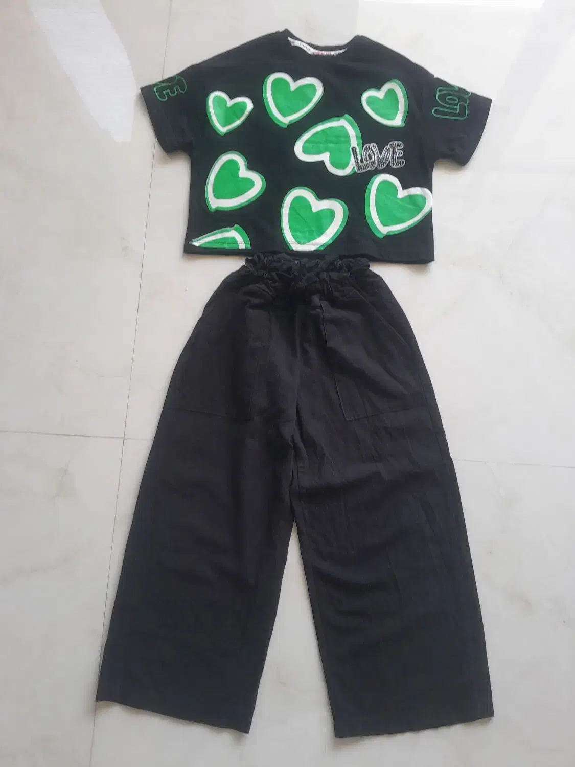 لباس و کفش مجلسی ، مشکی و روشن ، و گوشگیر|کفش و لباس بچه|مشهد, کلاهدوز|دیوار