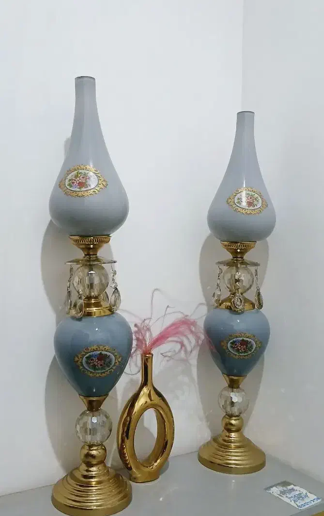 شمعدان برنز پایه بلند|صنایع دستی و سایر لوازم تزئینی|رباط‌کریم, رباط‌کریم|دیوار